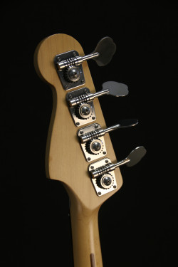 Fender Aerodyne Jazz Bass Japan