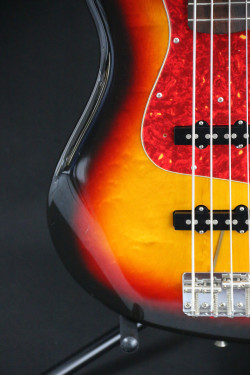 Fender Japan JB-62 Reissue 3TS