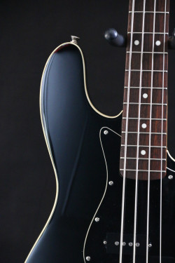 Fender Jazz Bass Aerodyne Japan