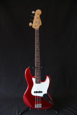 Fender Japan Jazz Bass - STD Apple Red